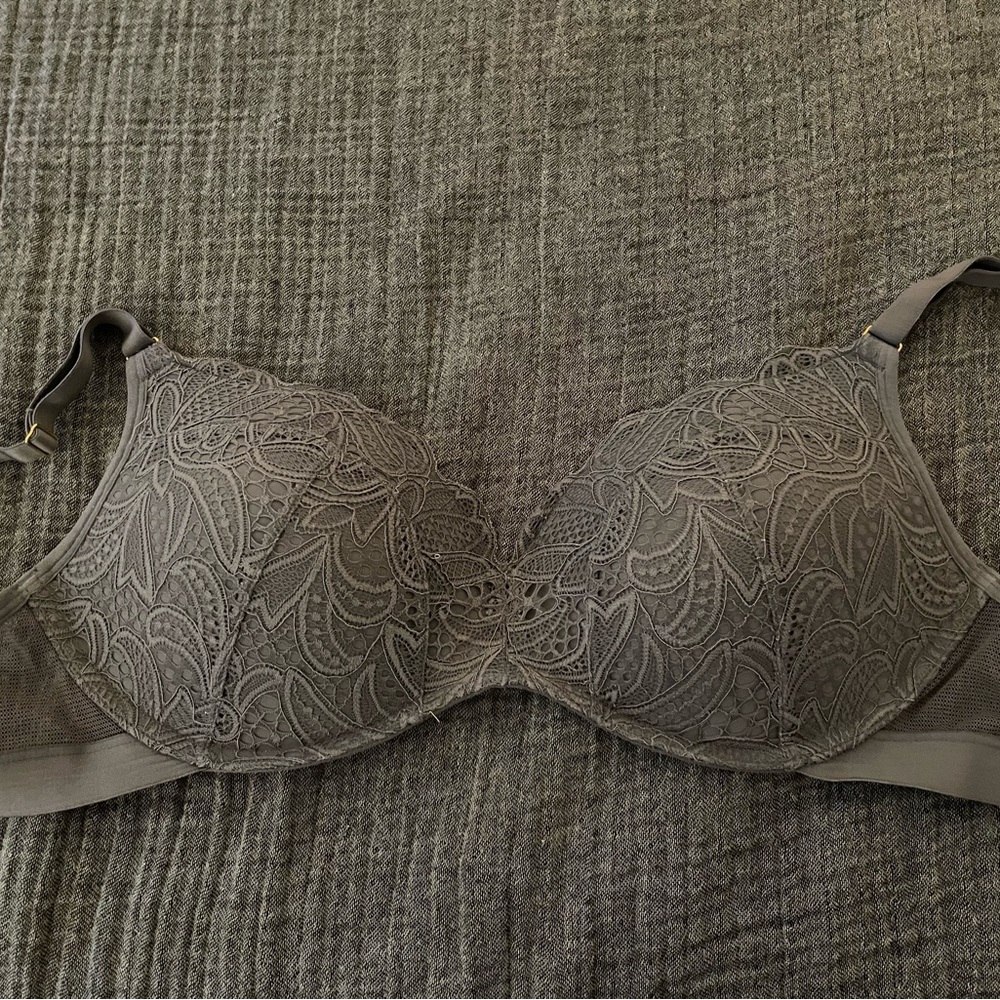 Lively - Lined lace bra